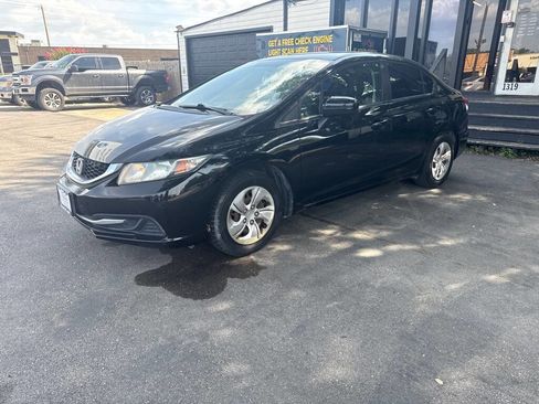 Used 2014 Honda Civic LX image 2