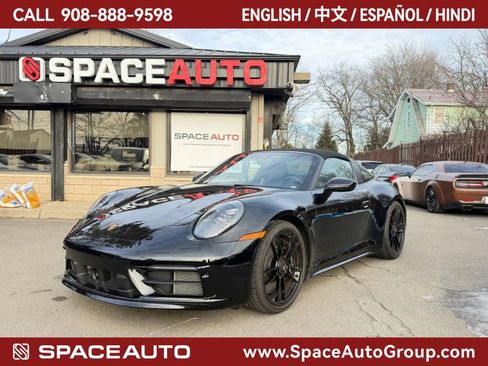 Used 2022 Porsche 911 Targa 4 GTS image 1