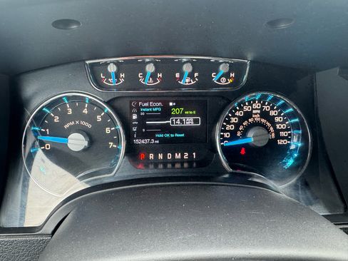 Used 2014 Ford F150 Lariat w/ Equipment Group 501A Mid image 20