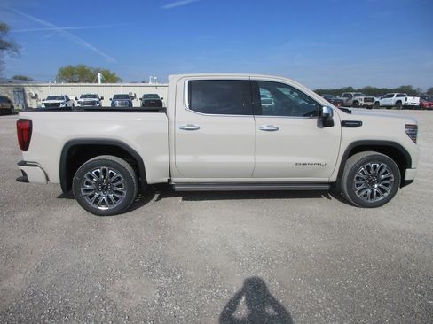 New 2026 GMC Sierra 1500 Denali Ultimate AWD/4WD image 3