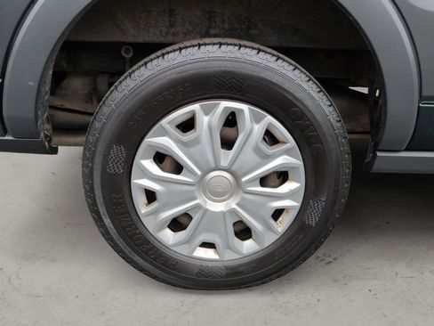 Used 2015 Ford Transit 350 XL image 10