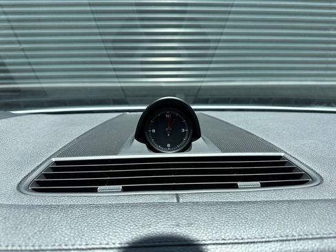 Certified 2023 Porsche Panamera RWD image 29