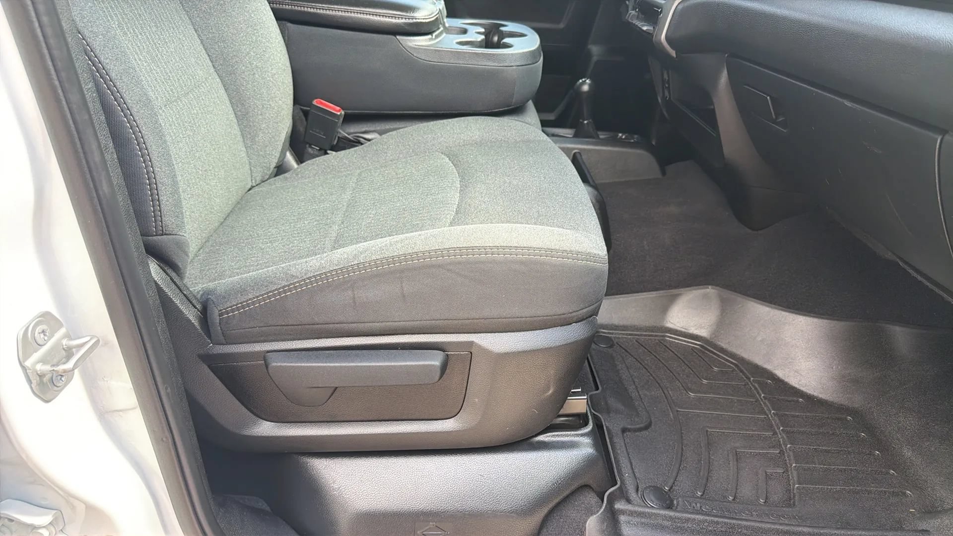 Used 2020 RAM 2500 Tradesman AWD/4WD image 16