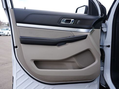 Used 2018 Ford Explorer 4WD image 14