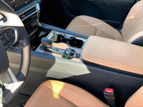 Used 2024 Lexus RX 350 Premium image 14