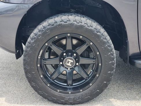 Used 2015 Toyota Sequoia SR5 w/ Premium Package RWD image 7