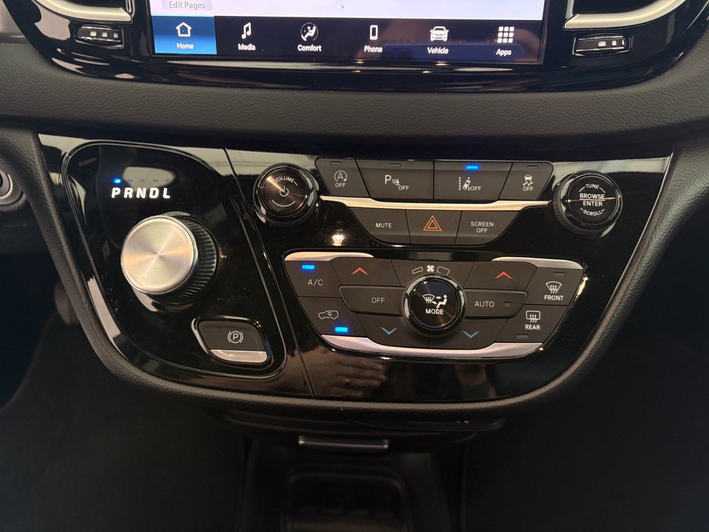 Used 2025 Chrysler Pacifica Select FWD image 12