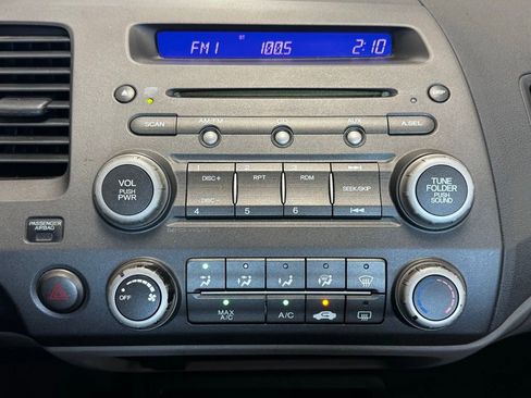 Used 2010 Honda Civic LX image 13