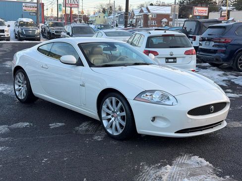 Used 2009 Jaguar XK 2dr Cpe image 2
