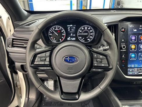 Used 2025 Subaru Forester Premium AWD/4WD image 14