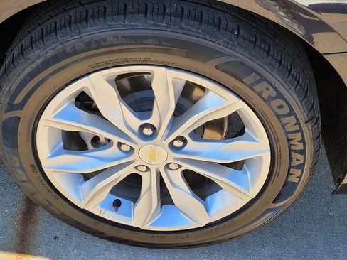 Used 2023 Chevrolet Malibu LT image 6