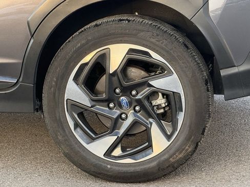 Used 2024 Subaru Crosstrek 2.5i Limited image 11