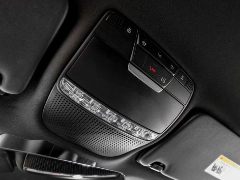 Used 2022 Mercedes-Benz GLC 300 image 28