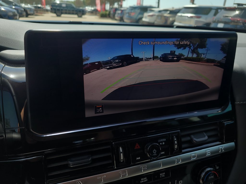 Certified 2026 Nissan Pathfinder SV FWD image 23
