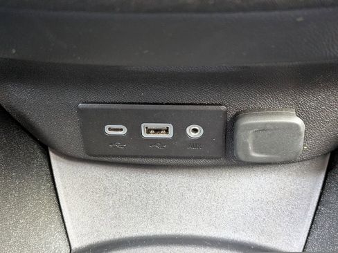 Used 2023 Chevrolet Malibu LS FWD image 21