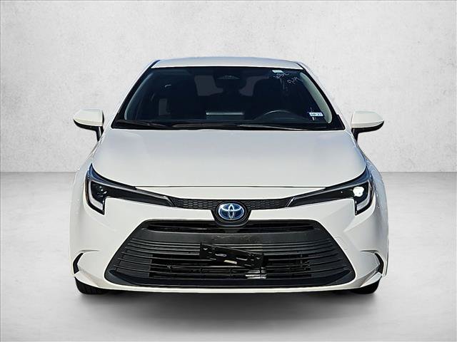 Used 2024 Toyota Corolla LE FWD image 3
