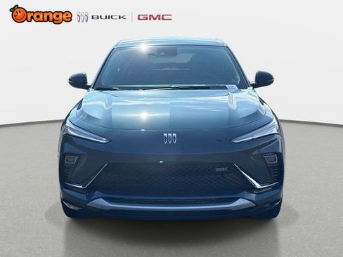 New 2026 Buick Envista Sport Touring w/ Convenience I Package FWD image 8