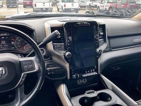 Used 2022 RAM 2500 Laramie AWD/4WD image 9