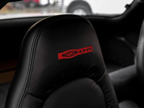 Used 2004 Chevrolet Corvette Z06 w/ Memory Package RWD image 24