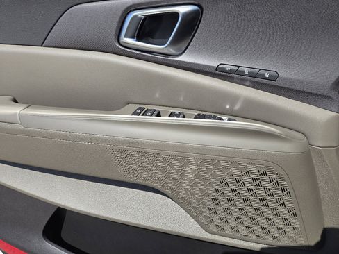 New 2026 Kia Carnival EX image 16