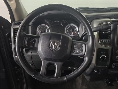 Used 2018 RAM 3500 Big Horn w/ Sport Appearance Group image 15