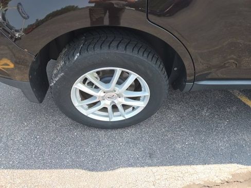 Used 2013 Ford Edge SEL AWD/4WD image 32