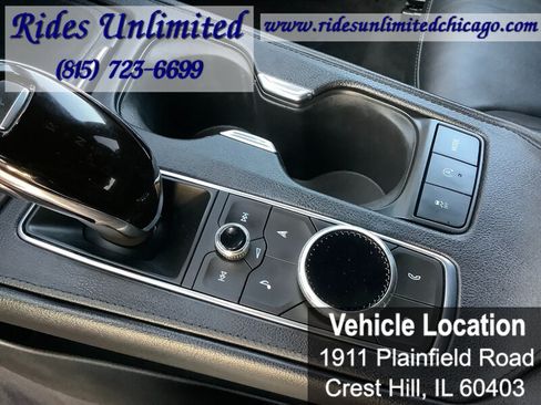 Used 2020 Cadillac XT4 Premium Luxury w/ Driver Awareness Package AWD/4WD image 19