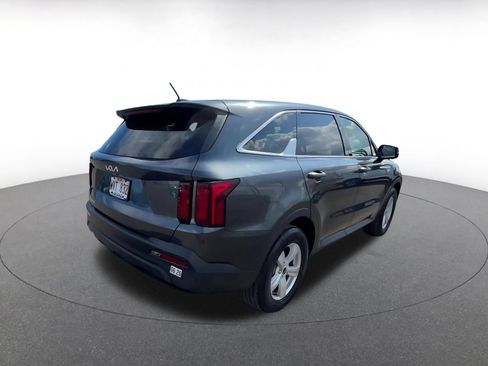 Used 2023 Kia Sorento LX FWD image 15