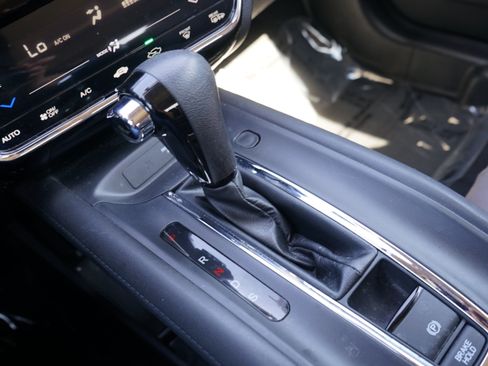 Used 2016 Honda HR-V EX image 24