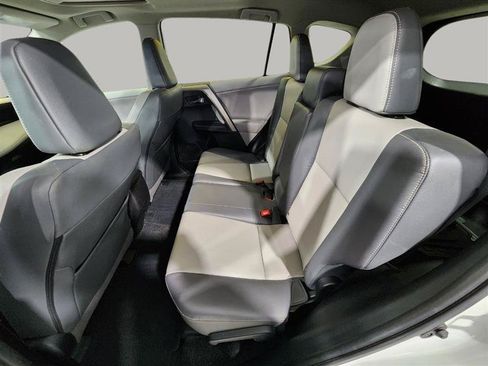 Used 2013 Toyota RAV4 Limited AWD/4WD image 31
