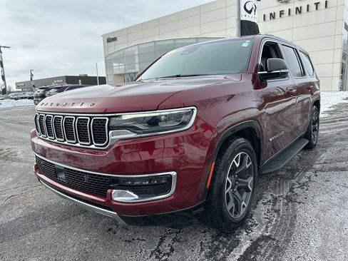 Used 2022 Jeep Grand Wagoneer Series III w/ Flexible Seating Group image 1