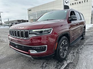 Used 2022 Jeep Grand Wagoneer Series III w/ Flexible Seating Group video 1