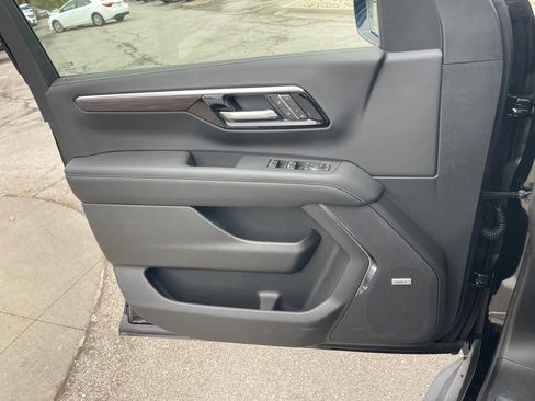 New 2026 Chevrolet Tahoe Premier image 35