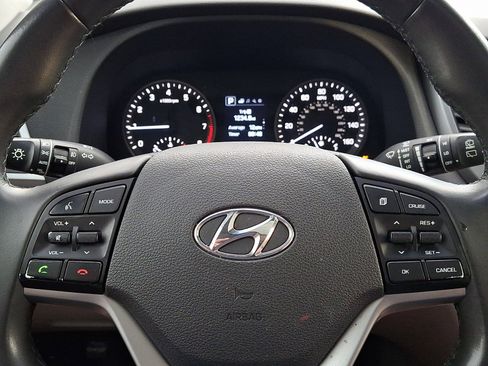 Used 2018 Hyundai Tucson Value AWD/4WD image 19