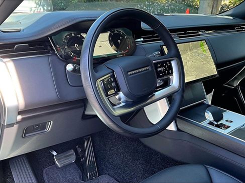 New 2026 Land Rover Range Rover Autobiography image 4