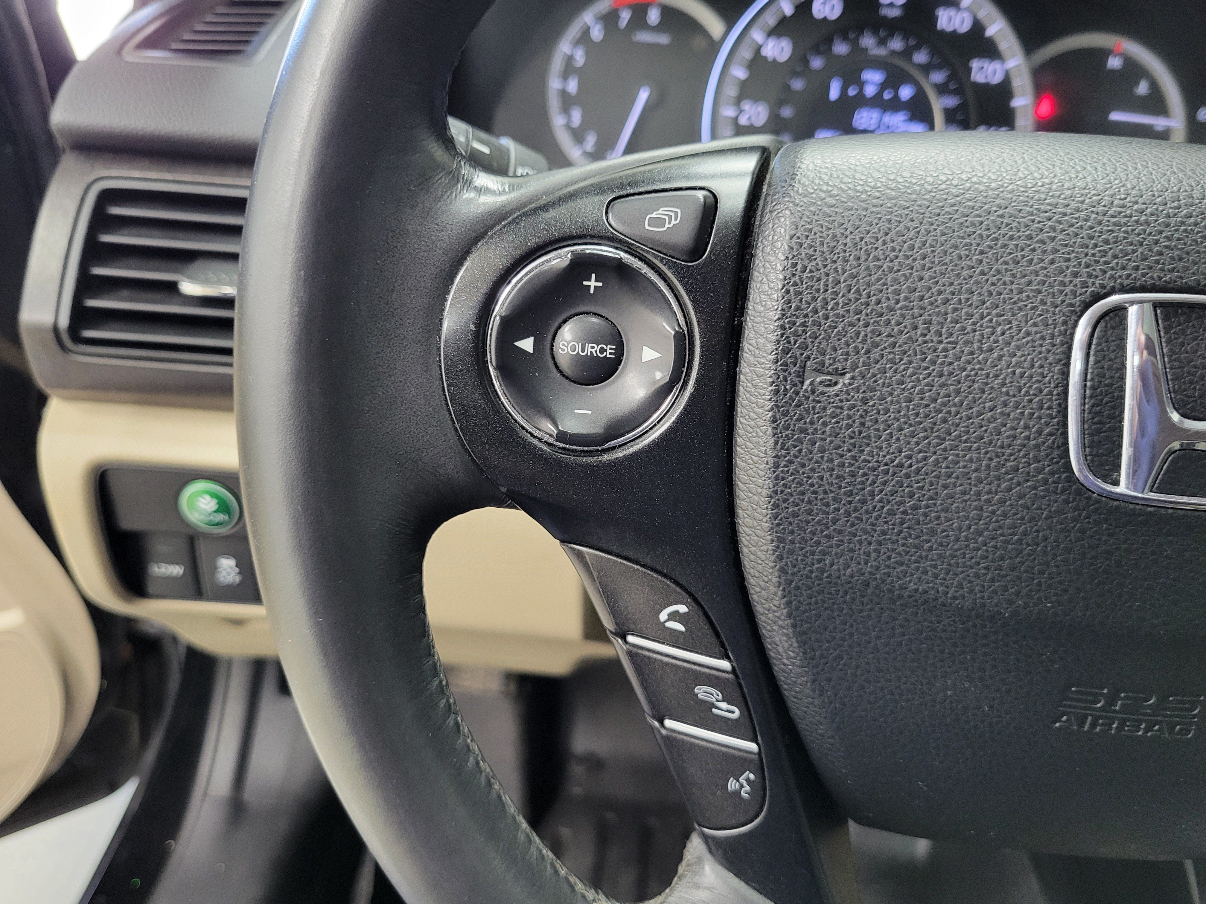 Used 2015 Honda Accord EX-L image 23