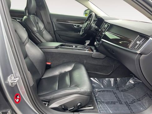 Used 2018 Volvo S90 T5 Momentum w/ Momentum Plus Package image 20