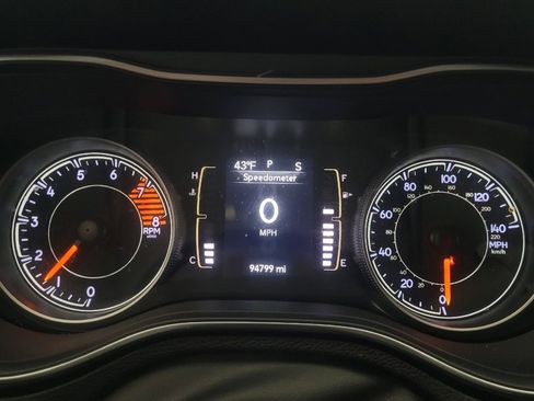 Used 2020 Jeep Cherokee Latitude w/ Quick Order Package 26F North image 23