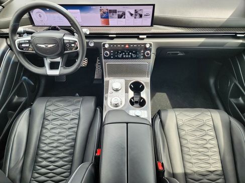 Used 2025 Genesis GV80 3.5T e-SC AWD/4WD image 23