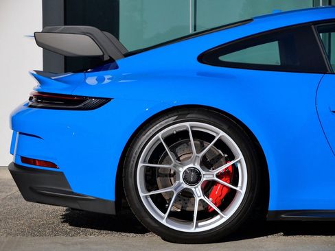Used 2022 Porsche 911 GT3 image 9