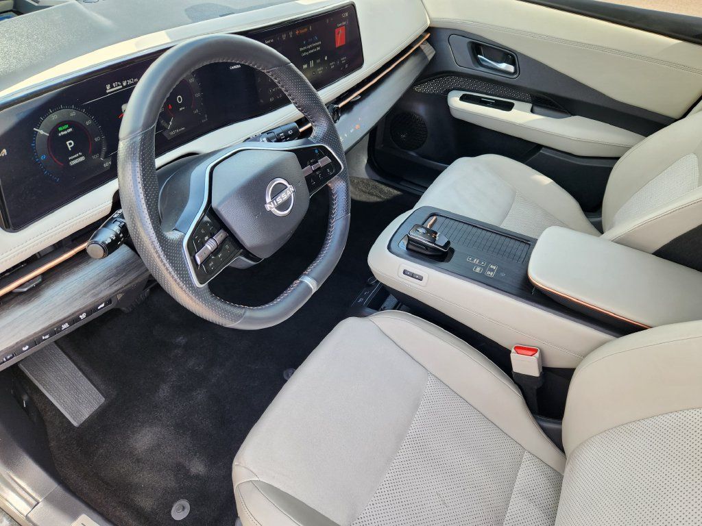 Certified 2024 Nissan Ariya AWD image 10