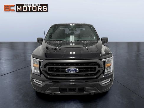 Used 2021 Ford F150 XLT w/ Equipment Group 302A High image 8