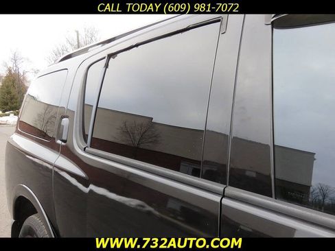 Used 2014 Nissan Armada SV image 26