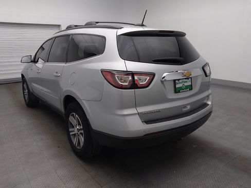 Used 2017 Chevrolet Traverse LT w/ Traveler's Package image 5