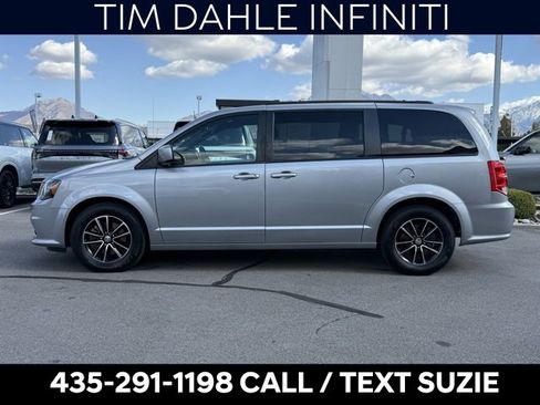 Used 2018 Dodge Grand Caravan GT image 9