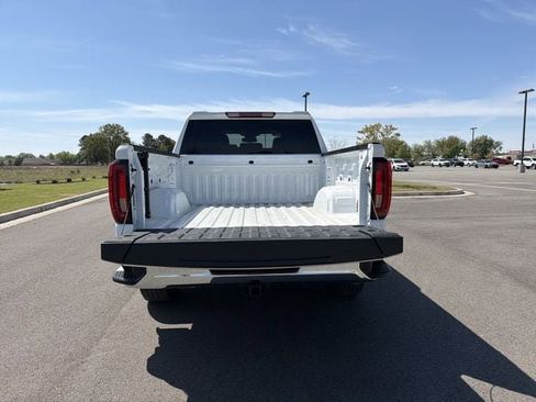 Used 2025 GMC Sierra 1500 SLT image 20