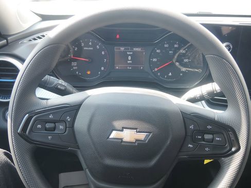 New 2026 Chevrolet Trax LS image 13