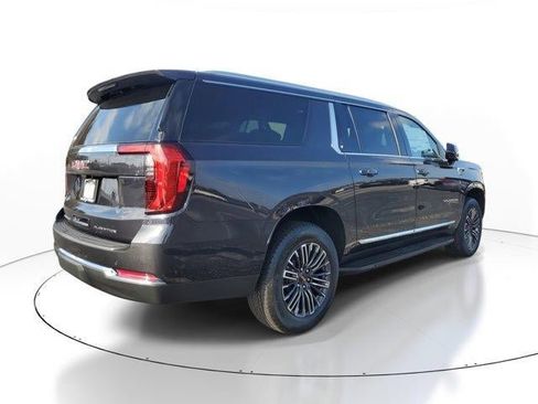 New 2026 GMC Yukon XL Elevation w/ Elevation Premium Package image 3