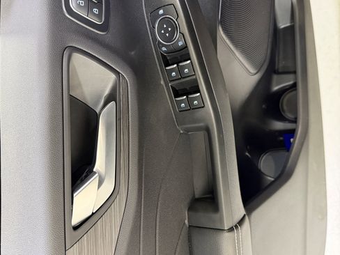 Used 2024 Ford Escape Platinum w/ Premium Technology Package image 15