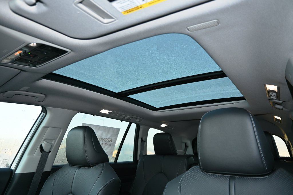 New 2026 Toyota Grand Highlander AWD image 14